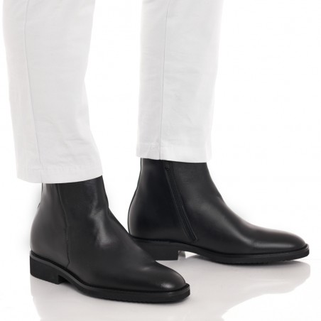 Tivoli black 5